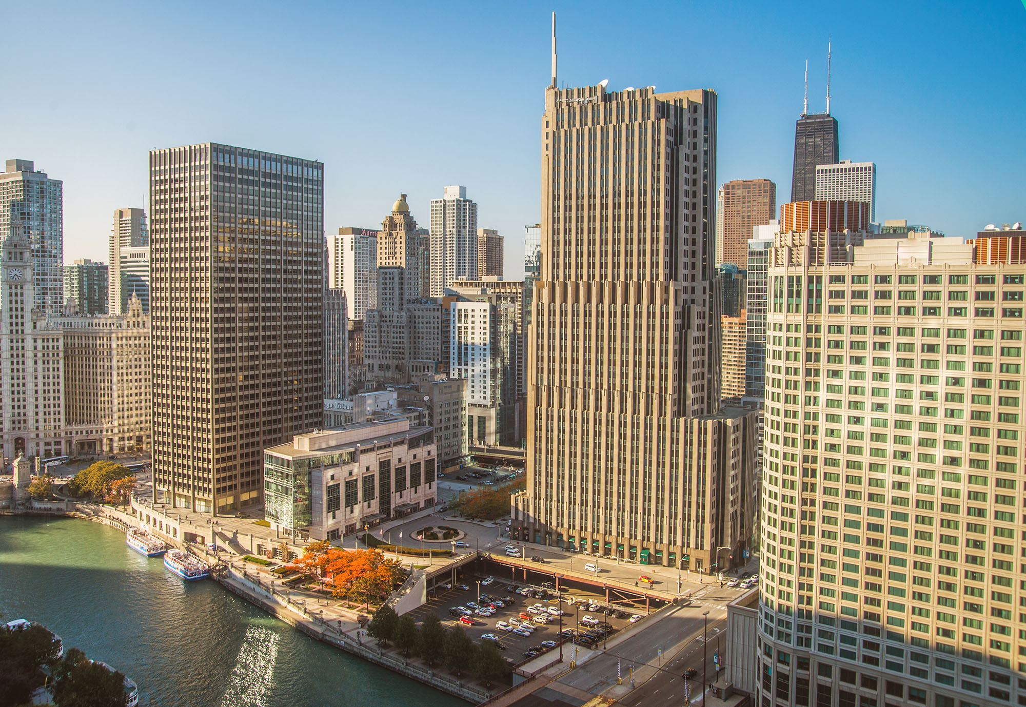 University of Chicago drone view of Gleacher Center.