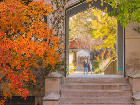 Arched walkway on UChicago campus