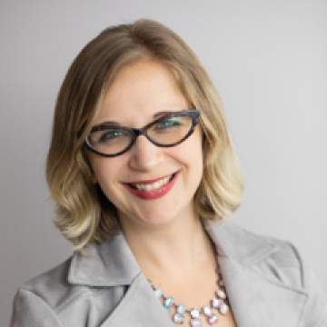 Digital Marketing Instructor Miriam Brosseau