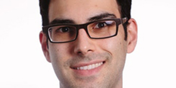 Former student Sam Gill headshot.